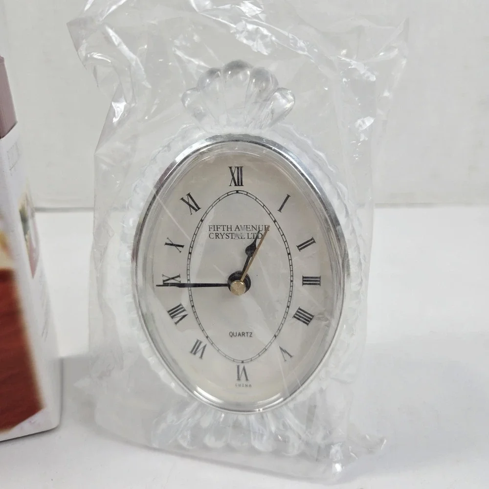 Vtg Fifth Avenue Crystal 5.5